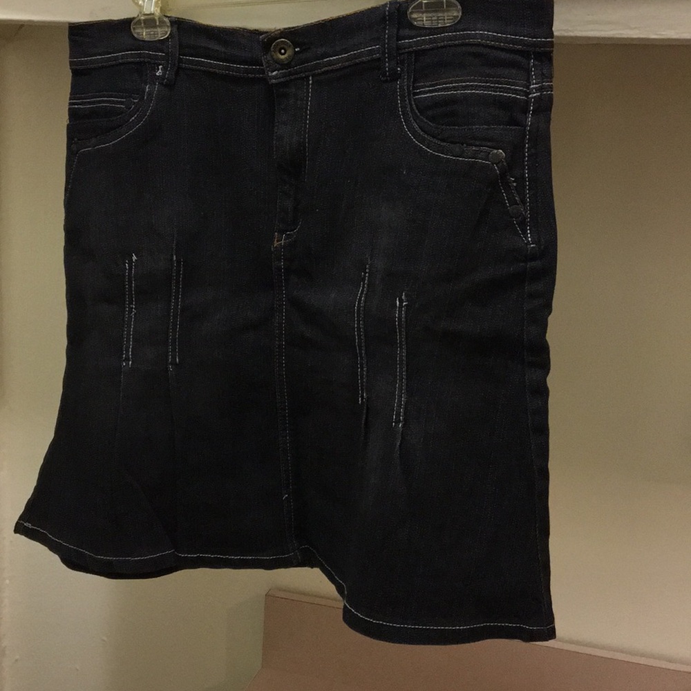 Denim skirt